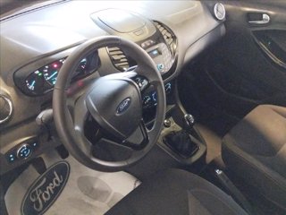 FORD Ka + 1.2 70cv