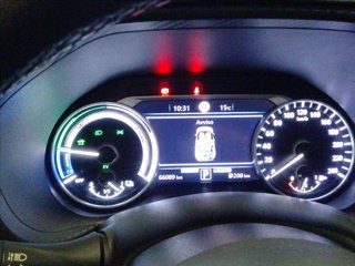 NISSAN Juke 1.6 hev N-Connecta