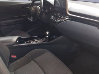TOYOTA C-HR 1.8h Style 2wd e-cvt my19