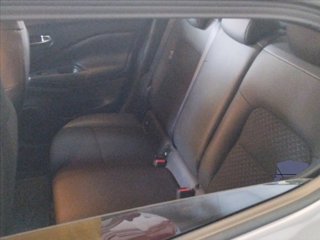 NISSAN Juke 1.6 hev N-Connecta